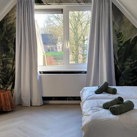 בית נופש Hoevense Wellness Met Hottub & Sauna Hoeven