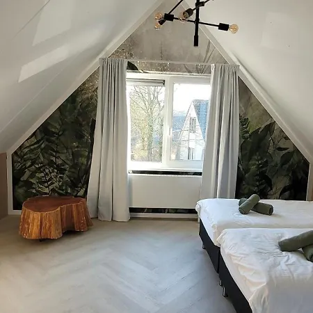 Hoevense Wellness Met Hottub & Sauna *