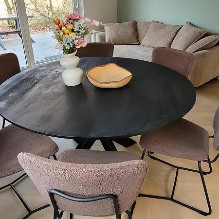 בית נופש Hoevense Wellness Met Hottub & Sauna *
