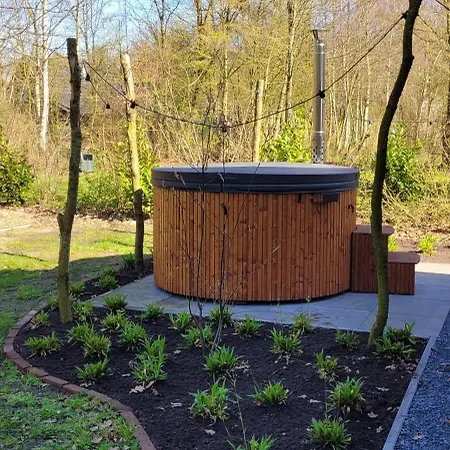 בית נופש Hoevense Wellness Met Hottub & Sauna *
