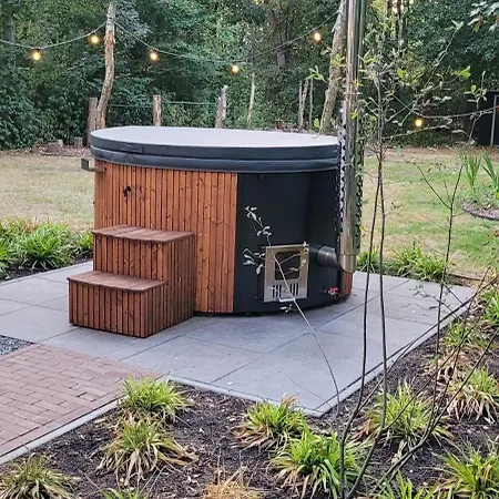 Hoevense Wellness Met Hottub & Sauna